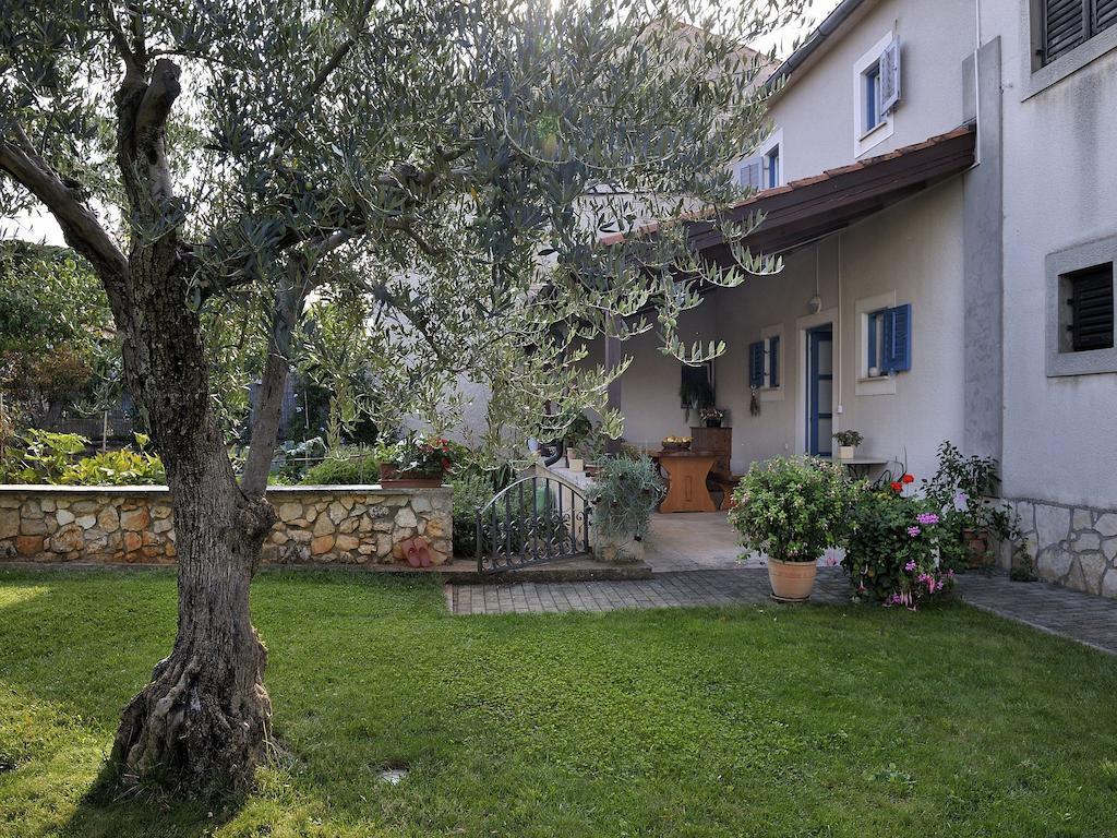 Apartment Vita Πόρετς Εξωτερικό φωτογραφία