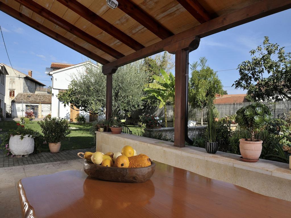 Apartment Vita Πόρετς Δωμάτιο φωτογραφία